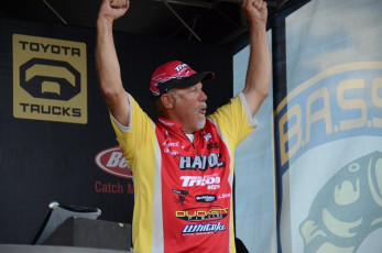 73A101FA-8D44-4107-B670-6E8ACEA3AB1B