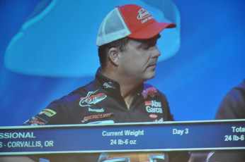 73A7F1D5-7712-498D-9354-9235BF147D9E