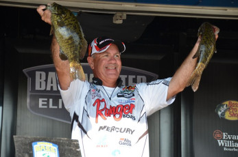 74050811-8871-45AF-9A8E-B5F76A08E01F