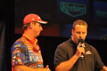 7471E1FE-F876-4A23-9203-9F932ECC690B