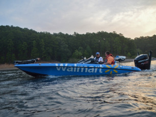 7493B7FD-0439-459F-9C07-8D397316F663