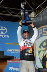 75FBED18-ACF2-4EDC-8402-EC0AFBAF631E