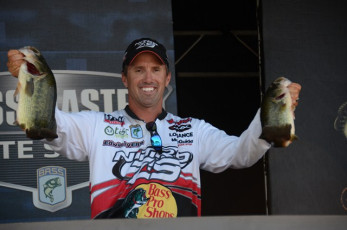 76858FD1-9B12-40C2-BEAD-15F5F7B292CD