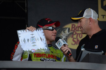 76B9671A-7126-4370-A054-0953EFAFBDA1