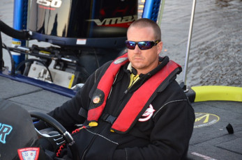 76EE77D4-9EF9-43E4-94CE-F301BE28899B