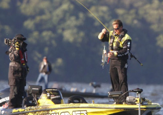 7757B421-5700-4CC5-93D2-A0B560A0BAFB