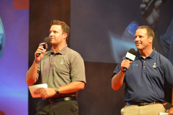 78989573-4704-4983-B212-7DD188AA9392