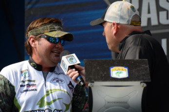 7A025DD4-1DA6-4CE5-B480-58CC392287B5