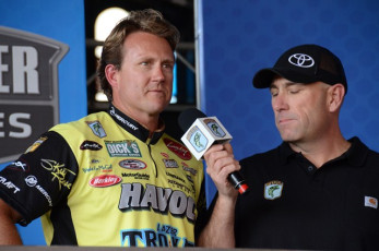 7A23124E-F5BE-4F08-AA7B-FDD0C812E6AC