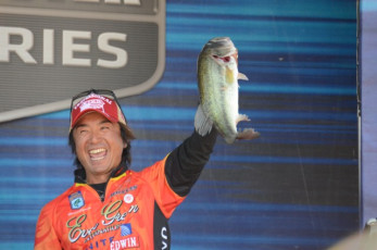 7A3E4D05-89E8-4950-B3B2-BDFCE1CD3B93