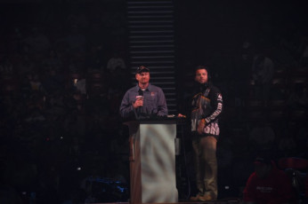 7AA49BA2-AE96-4669-A102-28A5DFEBA156