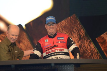 7AEA998D-794C-4F23-8781-FCF68AF6786F