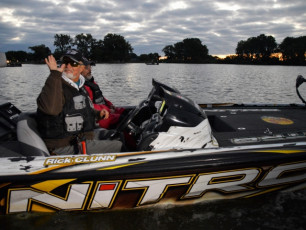 7CCAF188-649E-4322-ADEF-FEB2031BFFA6