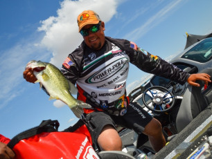 7CF31483-FABC-4563-9D00-5D115DEA79FC