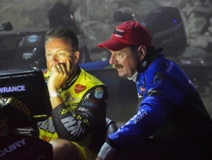 7CF79AD7-9097-43F6-BEA2-5818961B1CE0