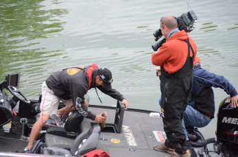 7D5F7806-42F6-414E-ADF9-5951BB4A1E08