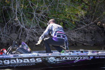 7D939AF7-7373-488A-8233-42073DCA0381