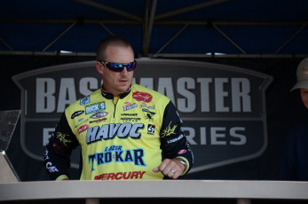 7DBE6098-FECF-4486-B819-4EC8A90B4AAC