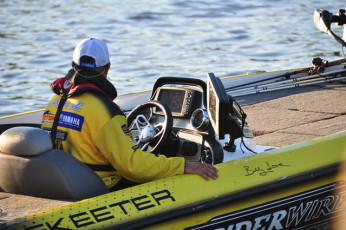 7F4E7AC6-DD61-47E1-8A45-BD48C68DE3CF