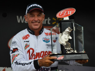 7F792336-446A-4F19-82B3-AD50668F2CE0