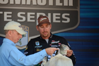 801EFC14-C29E-4F67-90F6-0386159E3465