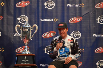 8075F627-06DB-4533-A6D1-1B39C9A867C9