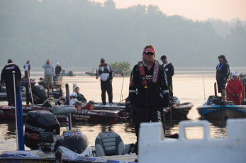 810BAD89-1294-4C56-83C0-FD85CBE9E95C