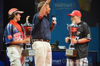 81360A75-76E8-483B-A5B6-E347403929FA