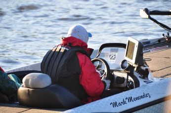 8161AA5C-0A45-4DB4-A5E5-E7BF97115F56