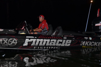 818ABB72-756B-47C3-BA09-0A81B52F5D4C