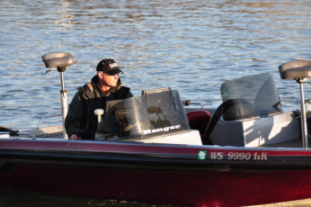 8262958D-1125-4C99-B1F5-23A229FF6F22