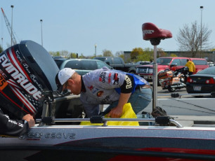 8326FFE3-67FE-4FFF-B053-B703A40EEF75