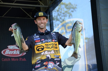 83886CF7-F54A-4A5C-8A1D-A9881E482AAF