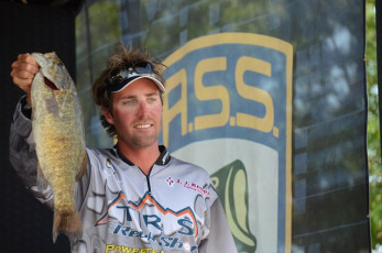 83A4F74E-F06E-4866-B0BE-46FE68CC5EC1