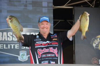 83F1146D-15A2-4864-9C02-9EC0DAB5520A