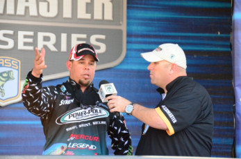 84CAB5E3-F9CB-451B-8342-00B4E7A411D2