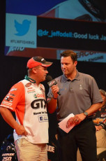 8594A202-F43D-4DA0-92D7-7675013457EB