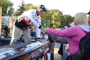 86D96D4B-21CA-4951-879F-96F3BBF118EB