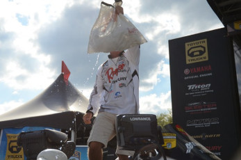 86E7679C-3201-461D-A6D1-5A44FB1DC00B