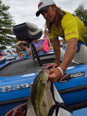 877C9798-17AC-4802-A736-A88F1CE5638A