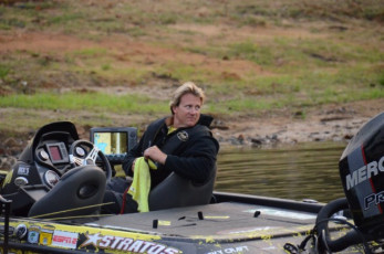 87823626-7081-4DD6-B75A-E35CD0E8D640