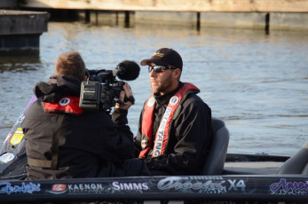 879AA269-54A4-4B2D-9054-BD37679C87DE