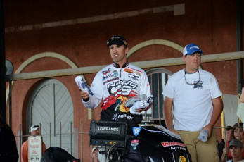 8878F9C4-3790-4DEB-99F6-A6F903206C8B