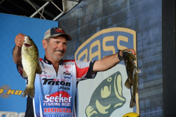 88EB60B8-1217-4EAD-81CE-D4B68E87F990