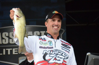 89D42A7C-B2E5-4EB6-BC59-0860643DC930