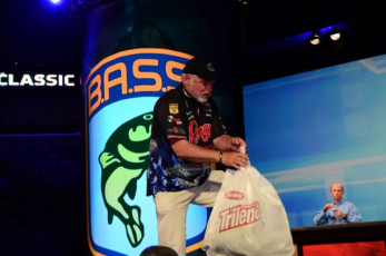 89D46012-2A10-449B-A3A4-05FB2622F36A