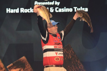 8A22D2AF-D9F9-464B-90EE-93CBD40A0D65