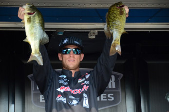 8B3F471E-DFC8-4F75-A1BC-F61CF10634F8