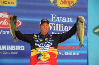 8B3F7C07-2609-40E1-838F-2429DD431811