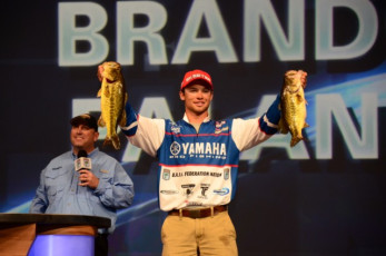 8CA4EA0E-1519-4811-ACFF-D21DFC2371C4